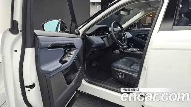 Land Rover Range Rover Evoque 2021 — Фото 10/20