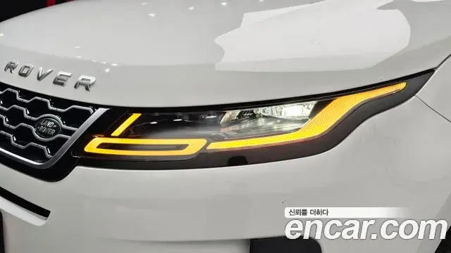 Land Rover Range Rover Evoque 2021 — Şəkil 29/36