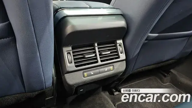 Land Rover Range Rover Evoque 2021 — Şəkil 16/36