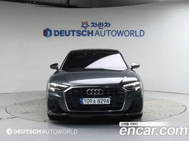 Audi A8 2022 — ფოტო 2/20