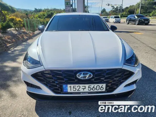 Hyundai Sonata 2022 — Фото 10/20