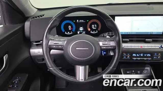 Hyundai Kona 2024 — Фото 13/20