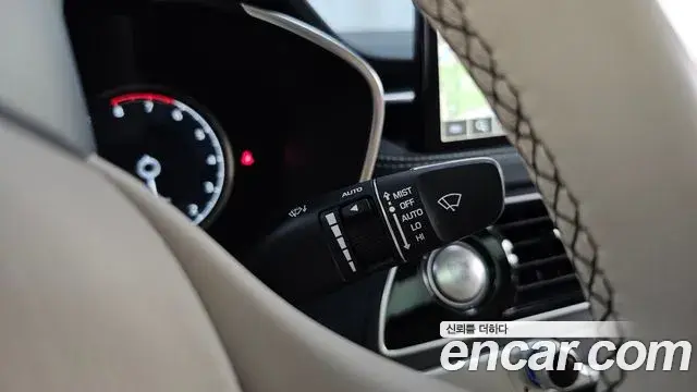 Genesis G70 2022 — ფოტო 9/34