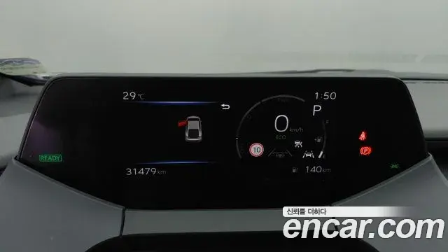 Toyota Prius 2024 — Photo 10/18