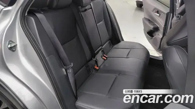 Toyota Prius 2024 — Photo 17/18