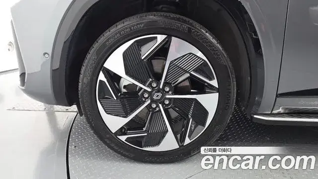 Renault Samsung Grand Koleos 2024 — Photo 20/20