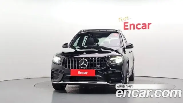 Mercedes-Benz GLB-Class 2025 — Photo 3/20