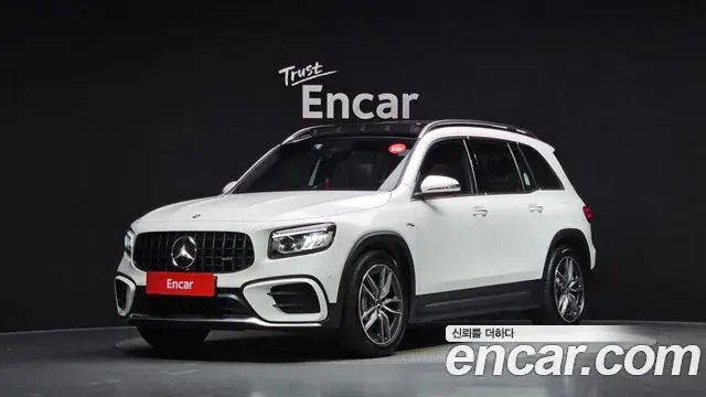 Mercedes-Benz GLB-Class 2025 — Фото 1/20