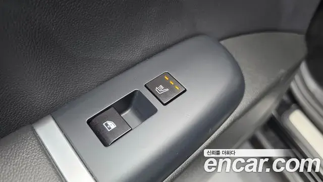 Hyundai Grandeur 2023 — Фото 18/20