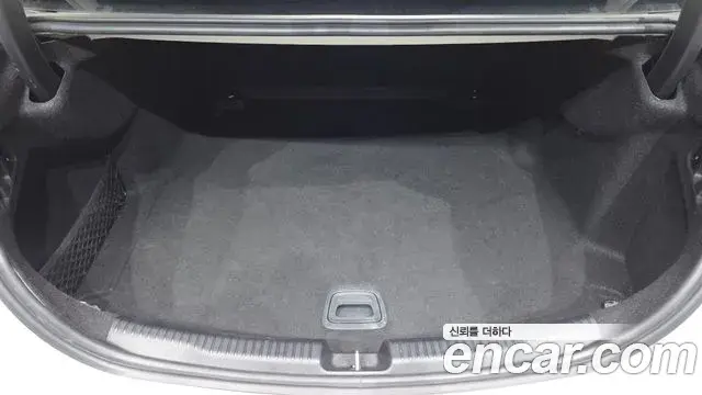 Mercedes-Benz C-Class 2022 — Фото 18/20