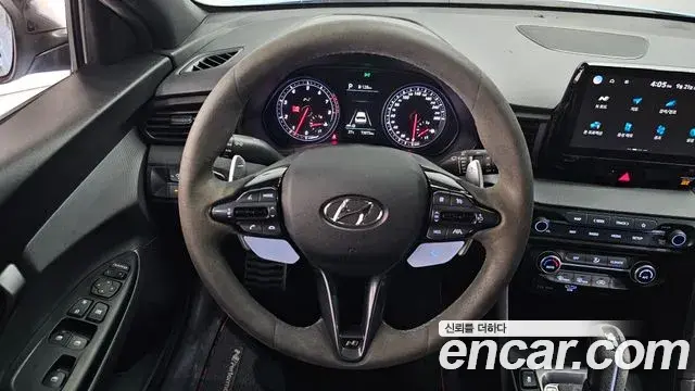 Hyundai Veloster 2020 — Фото 13/20