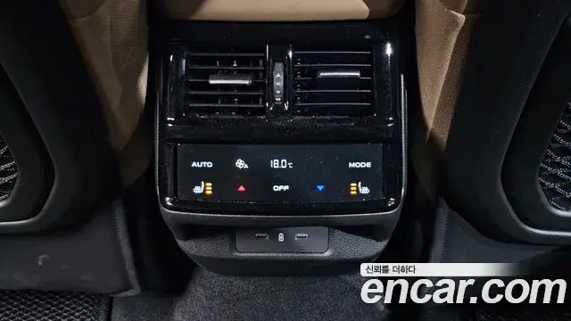 Renault Samsung Grand Koleos 2025 — ფოტო 9/38