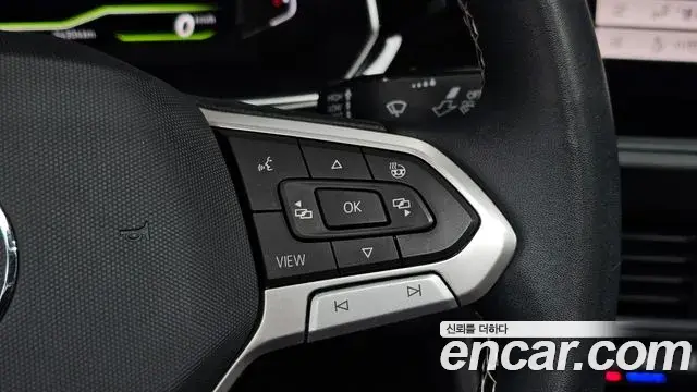 Volkswagen Jetta 2022 — ფოტო 16/35