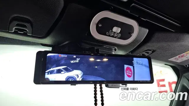 Jeep Wrangler 2019 — Фото 17/20