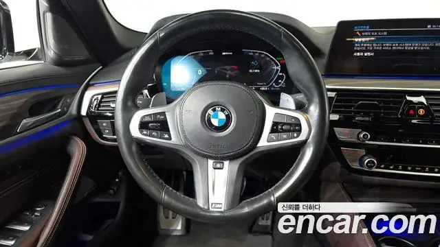 BMW 5 Series 2020 — Фото 13/20