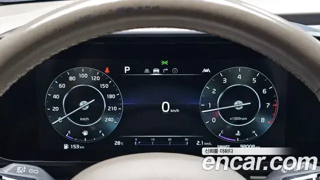 Kia Carnival 2022 — Photo 8/20