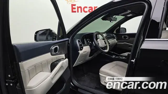 Kia Sorento 2022 — Фото 10/20