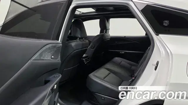 Lexus RX350h 2025 — Photo 20/30