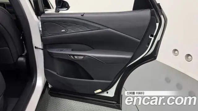 Lexus RX350h 2025 — Photo 21/30
