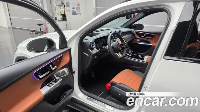 Mercedes-Benz GLC-Class 2026 — Фото 10/20