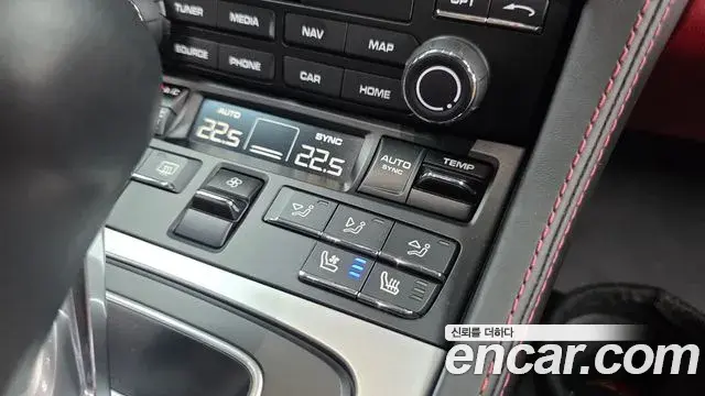 Porsche 718 Cayman 2024 — ფოტო 30/31
