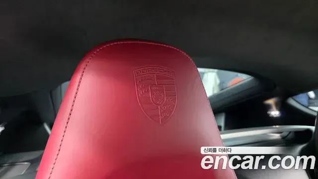 Porsche 718 Cayman 2024 — ფოტო 17/31