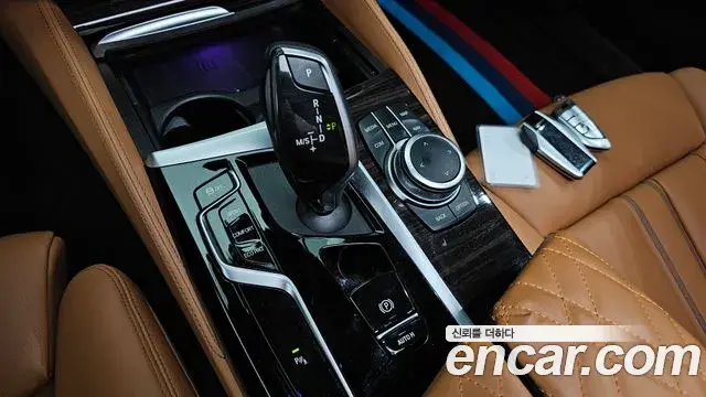 BMW 5 Series 2022 — Фото 9/20
