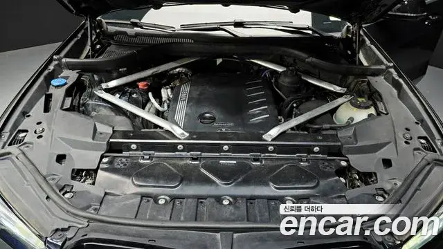 BMW X5 2021 — Photo 6/20