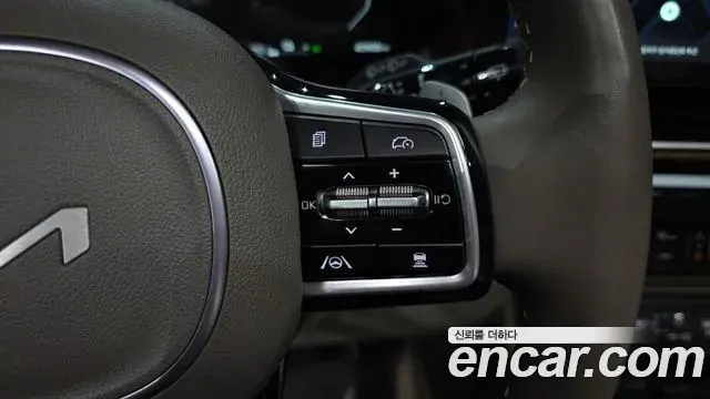 Kia Carnival 2024 — Şəkil 13/20