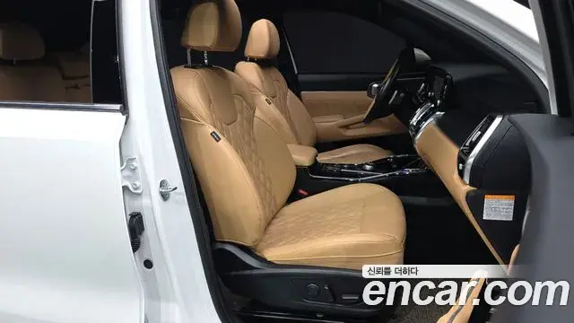 Kia Sorento 2022 — Фото 11/20
