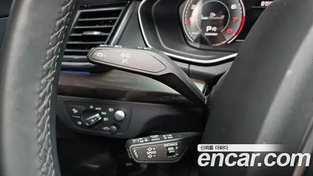 Audi Q5 2023 — Фото 17/20