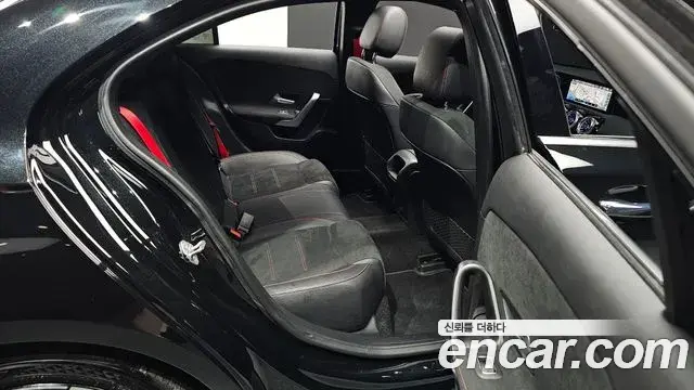 Mercedes-Benz A-Class 2021 — Фото 12/20