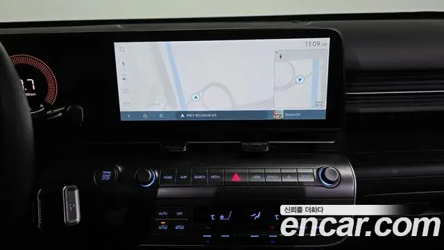 Hyundai Kona 2024 — Фото 14/20