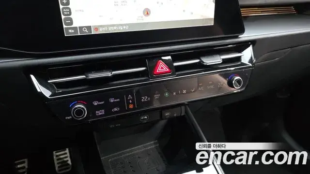 Kia Niro 2024 — Фото 16/20