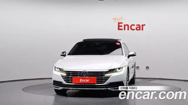 Volkswagen Arteon 2019 — Фото 3/20