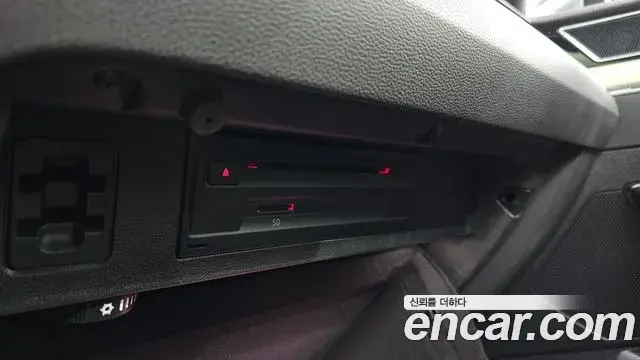 Volkswagen Arteon 2019 — Şəkil 9/33