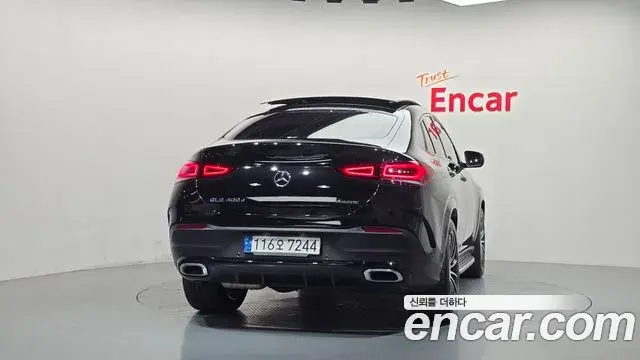 Mercedes-Benz GLE-Class 2022 — Фото 4/20