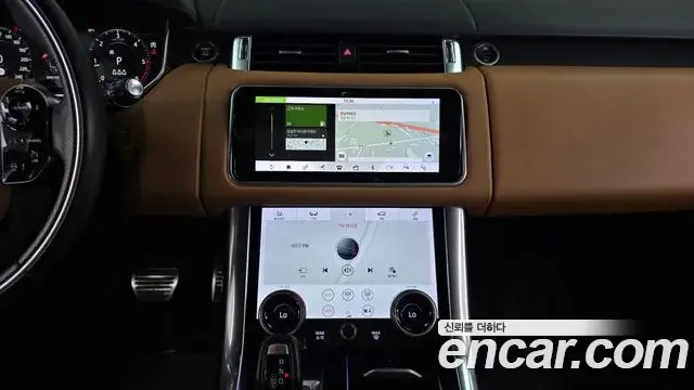Land Rover Range Rover Sport 2020 — ფოტო 32/36