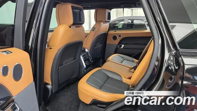 Land Rover Range Rover Sport 2020 — ფოტო 16/36