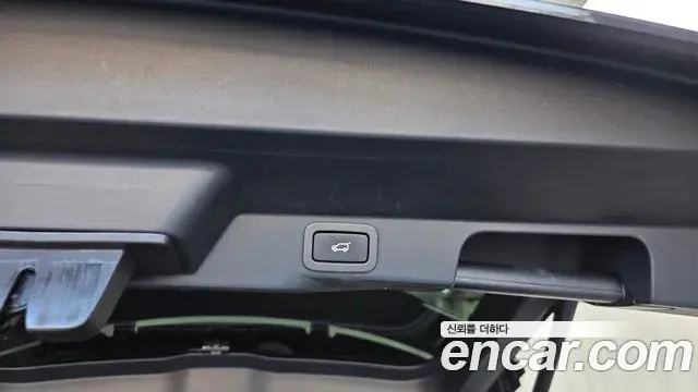 Land Rover Range Rover Sport 2020 — ფოტო 21/36