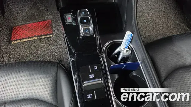 Hyundai Sonata 2021 — Фото 9/20