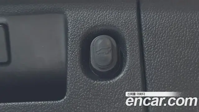 Cadillac Escalade 2020 — ფოტო 19/32