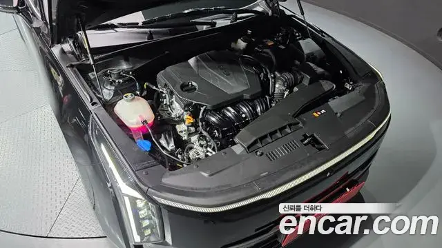 Kia K8 2024 — Photo 6/20