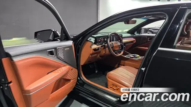 Kia K8 2024 — Photo 10/20