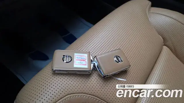 Volvo V60 Cross Country 2019 — Şəkil 38/39