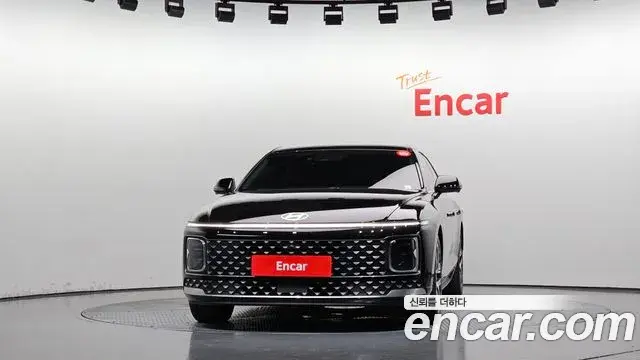 Hyundai Grandeur 2023 — Фото 3/20