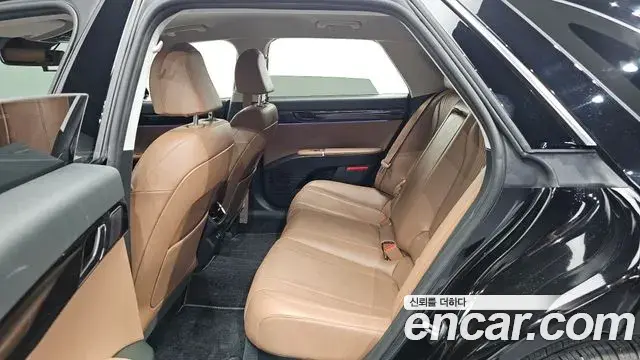 Hyundai Grandeur 2023 — Фото 12/20