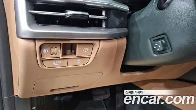 Hyundai Grandeur 2023 — Фото 14/20