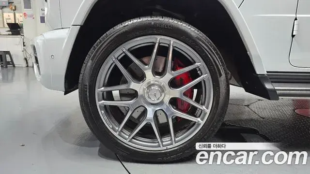 Mercedes-Benz G-Class 2023 — ფოტო 1/20