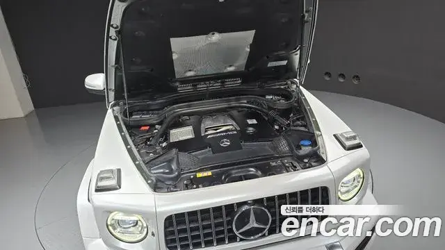 Mercedes-Benz G-Class 2023 — ფოტო 11/20